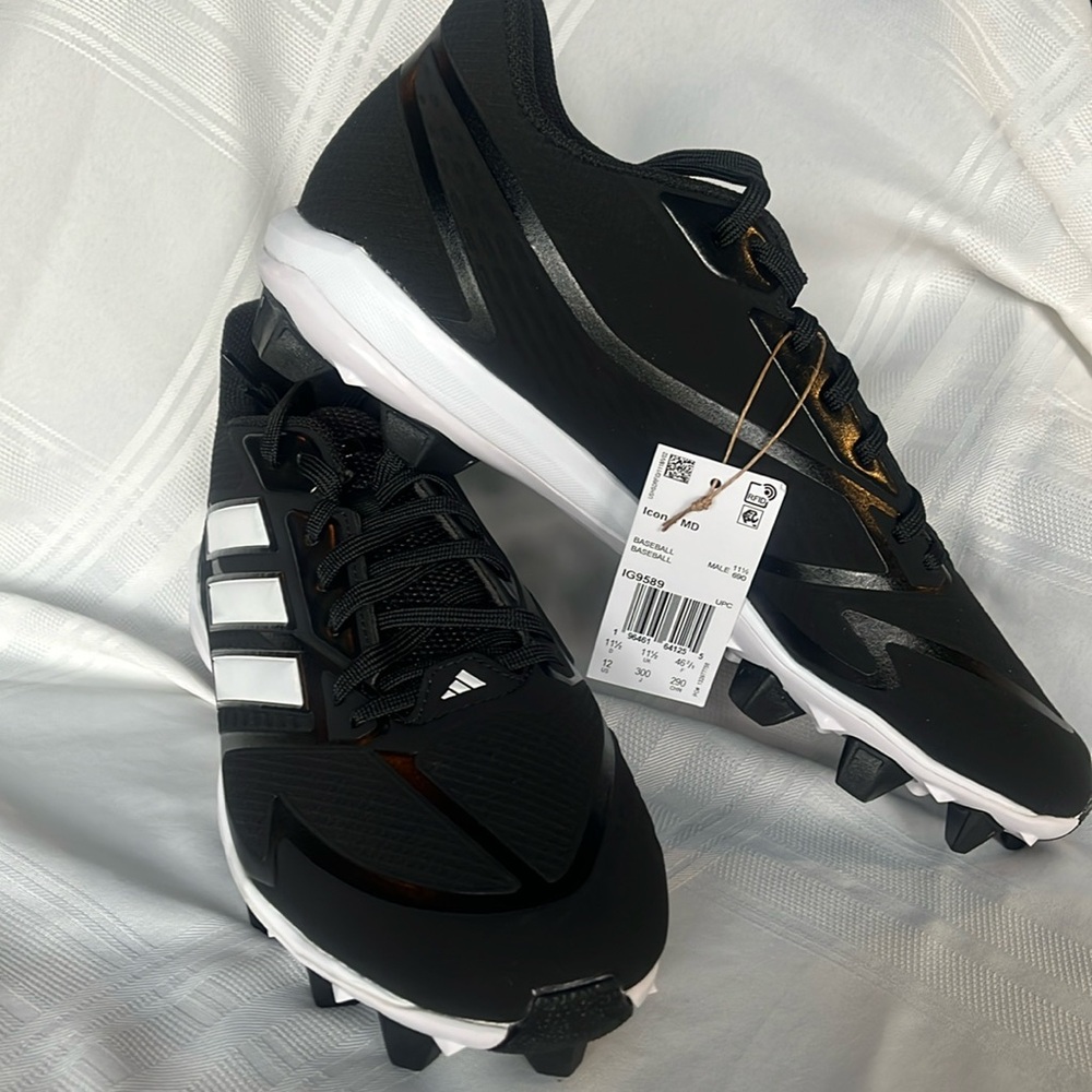 Mens adidas cleats
